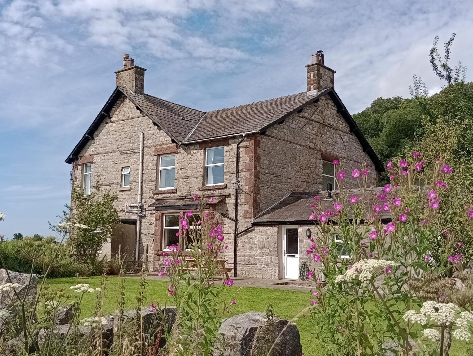 Sunnyside Farm Villa Grange-over-Sands Exterior photo